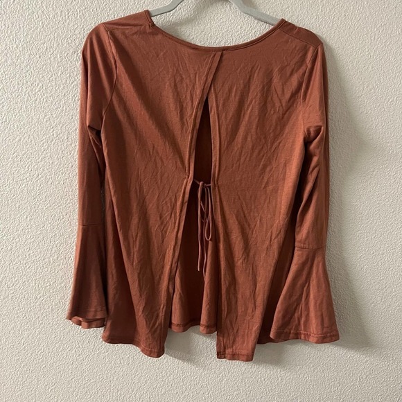 Lulus Let It Be Me Rust Orange Long Sleeve Bell Sleeve Top Size Small - Picture 4 of 6